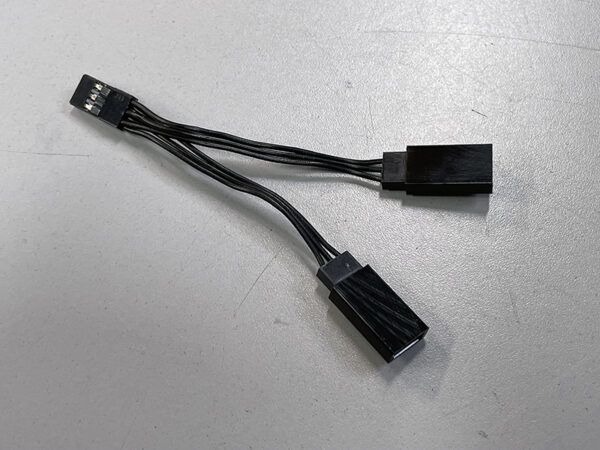 Reflex Y Splitter - 80mm All Black Cable - 700550 - Image 3