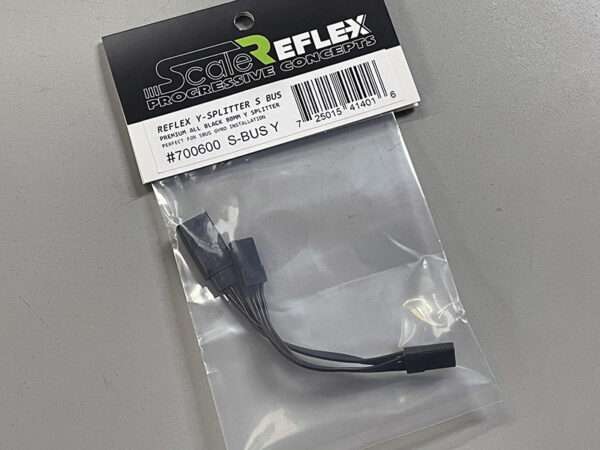Reflex Y Splitter (REVERSED) 2 MALE 1 FEMALE- 80mm All Black Cable - 700600 - Image 3